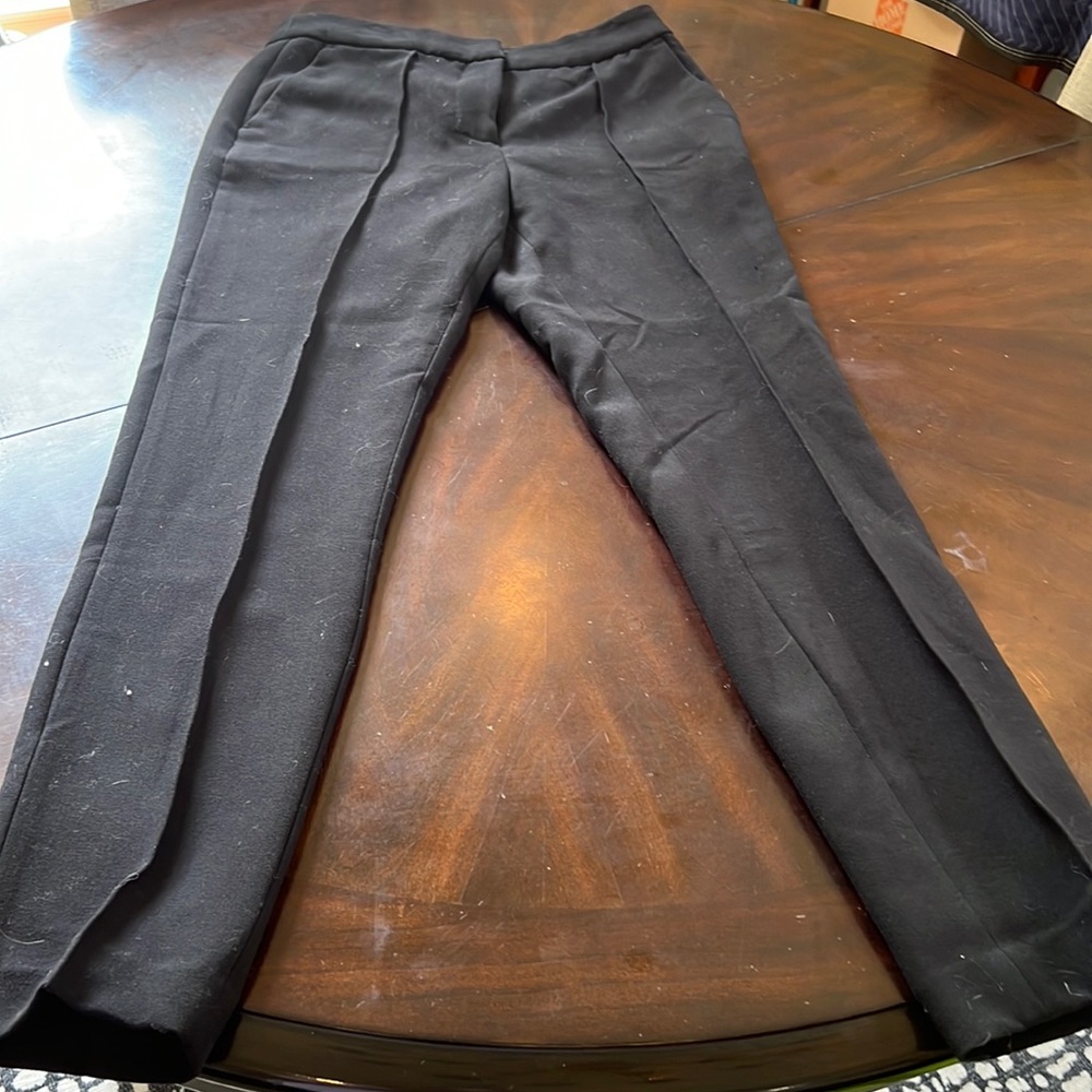 Vince Camuto black ponte pant, knife edge, size 2